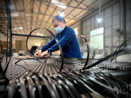 戶外家具工廠開工繁忙 家居市場迎來新活力